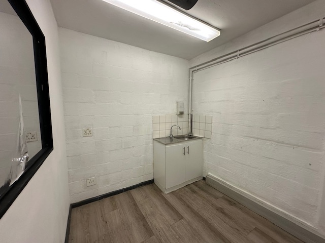 To Let Commercial Property for Rent in Observatory Western Cape